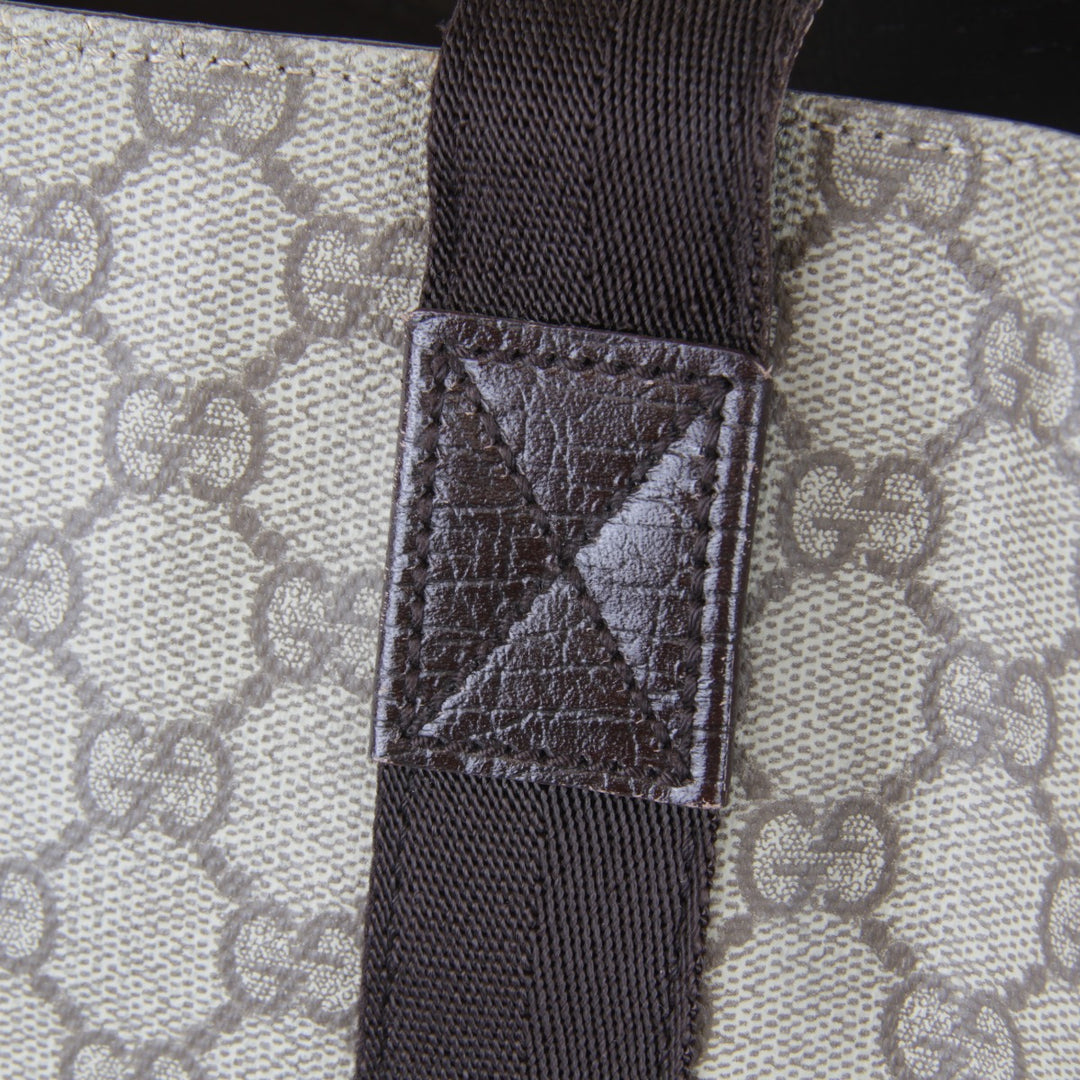 『USED』 
GUCCI グッチ 
 141624・2123 トートバッグ 
GGスプリームキャンバス ブラウン