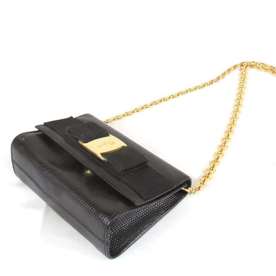 『USED』 
Salvatore Ferragamo フェラガモ 
 ヴァラチェーンショルダーバッグ ショルダーバッグ 
レザー ブラック