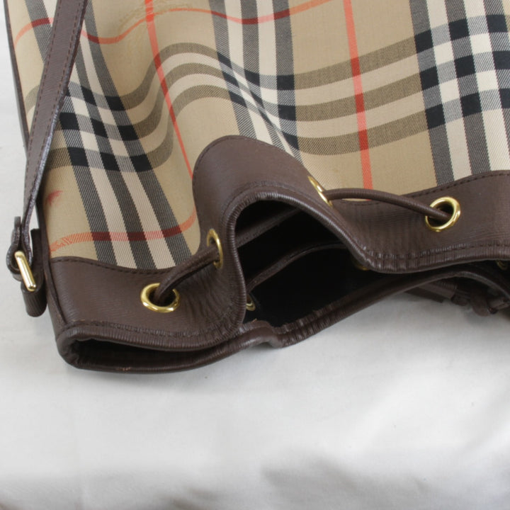 『USED』 
BURBERRY バーバリー 
 巾着 ノバチェック シャドーホース ショルダーバッグ 
PVC/レザー ブラウン