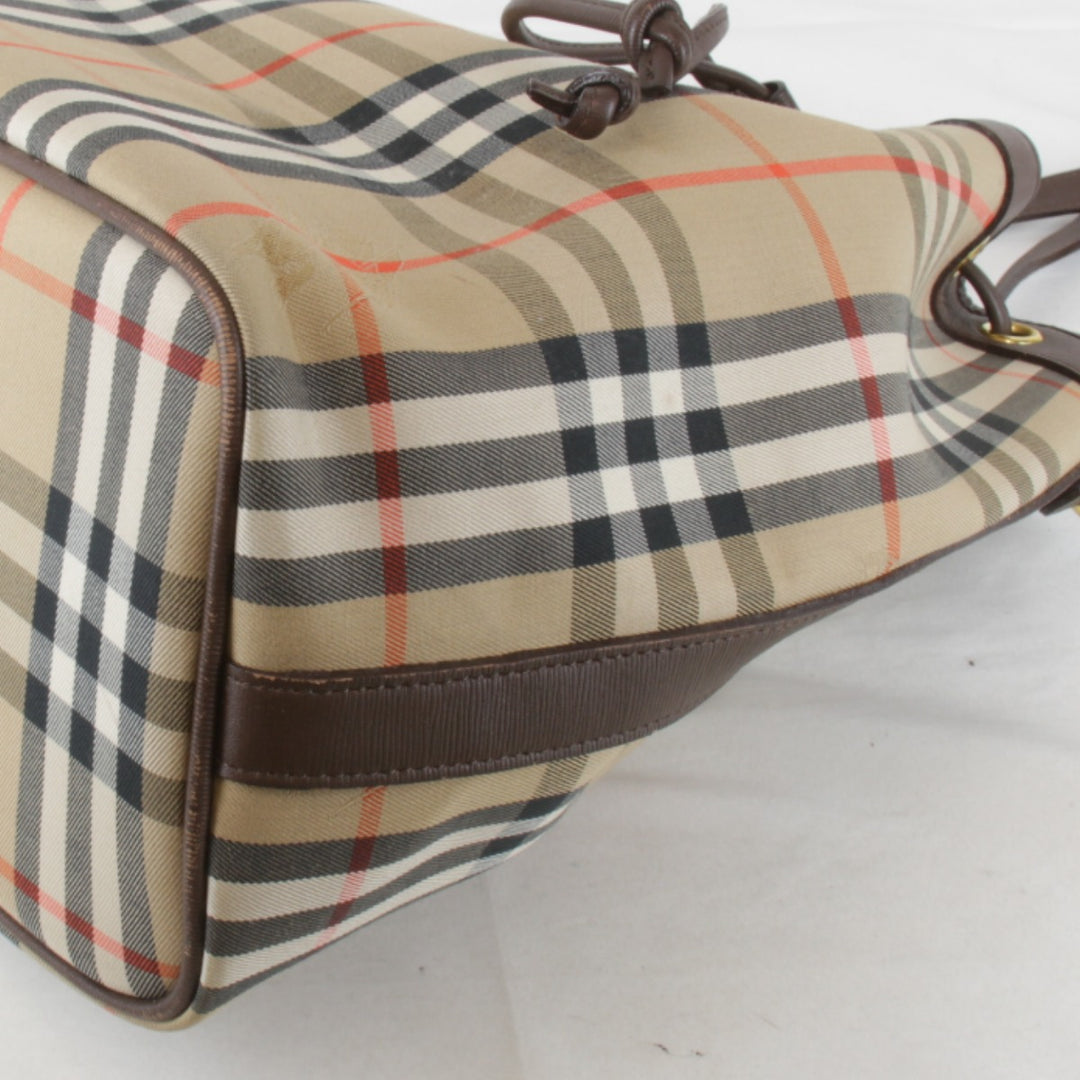 『USED』 
BURBERRY バーバリー 
 巾着 ノバチェック シャドーホース ショルダーバッグ 
PVC/レザー ブラウン