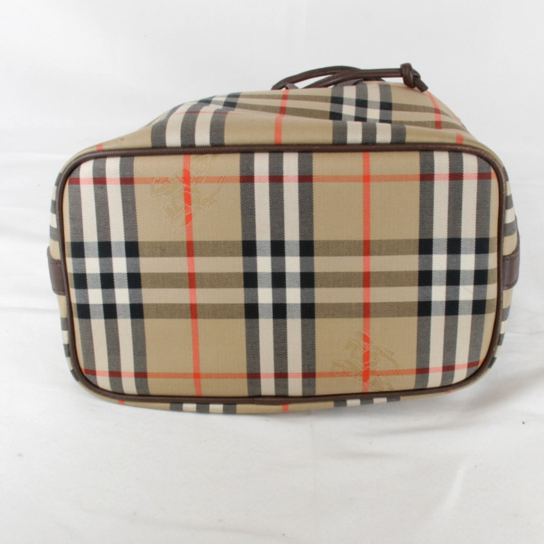 『USED』 
BURBERRY バーバリー 
 巾着 ノバチェック シャドーホース ショルダーバッグ 
PVC/レザー ブラウン