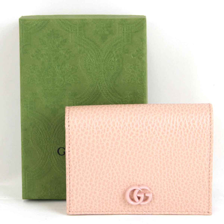 美品『USED』 
GUCCI グッチ 
 456126 203887 二つ折り財布 
レザー ピンク