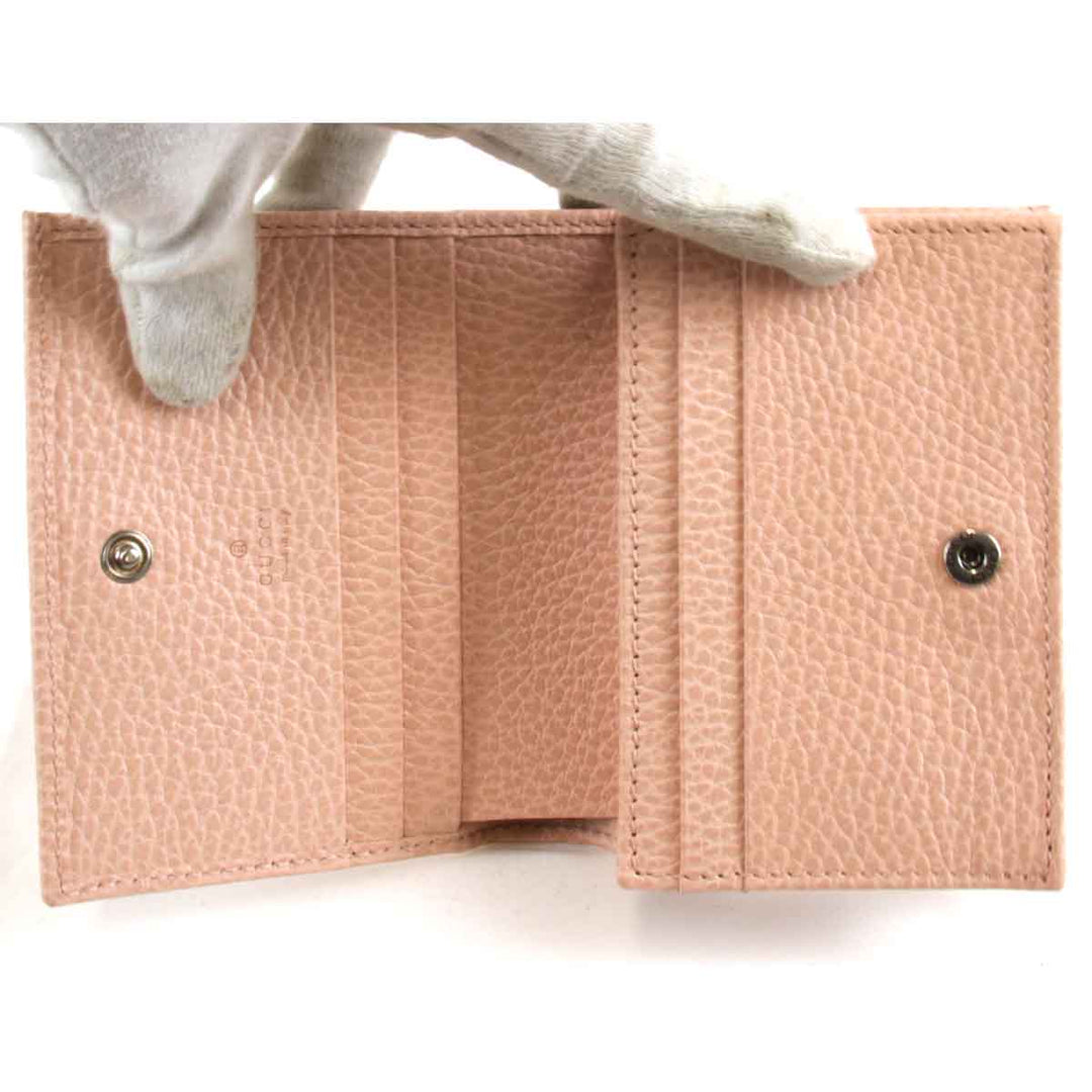 美品『USED』 
GUCCI グッチ 
 456126 203887 二つ折り財布 
レザー ピンク