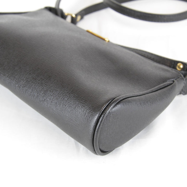 【価格改定】良品『USED』 
FENDI フェンディ 
 ポーチ ショルダーバッグ 
レザー ブラック