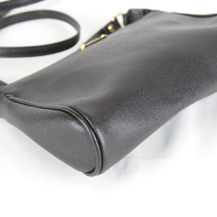 【価格改定】良品『USED』 
FENDI フェンディ 
 ポーチ ショルダーバッグ 
レザー ブラック