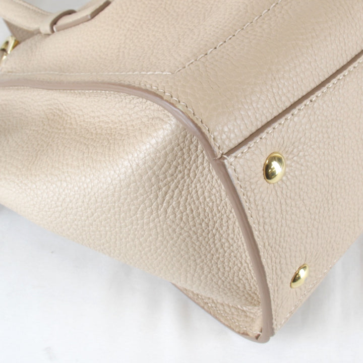 良品『USED』 
Salvatore Ferragamo フェラガモ 
 ハンドバッグ 
レザー ピンク