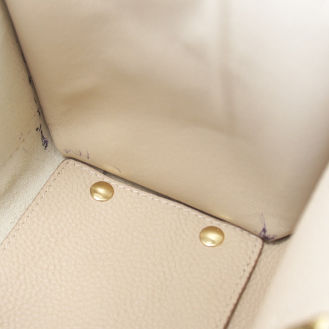 良品『USED』 
Salvatore Ferragamo フェラガモ 
 ハンドバッグ 
レザー ピンク