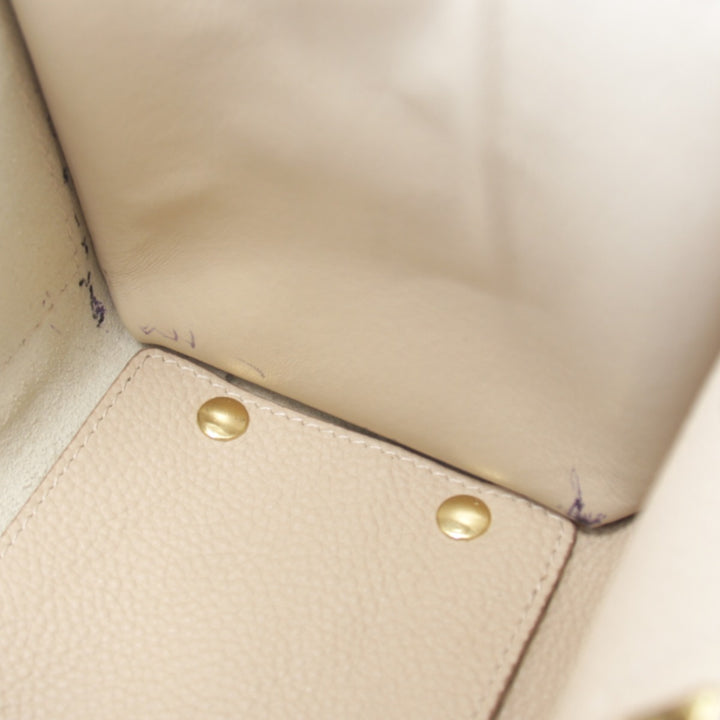 良品『USED』 
Salvatore Ferragamo フェラガモ 
 ハンドバッグ 
レザー ピンク