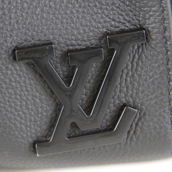 【価格改定】美品『USED』 
LOUIS VUITTON ルイ・ヴィトン 
 アエログラム シティ・キーポル M59255 ショルダーバッグ 
レザー ブラック 高級 ハイブランド シンプル コンパクト