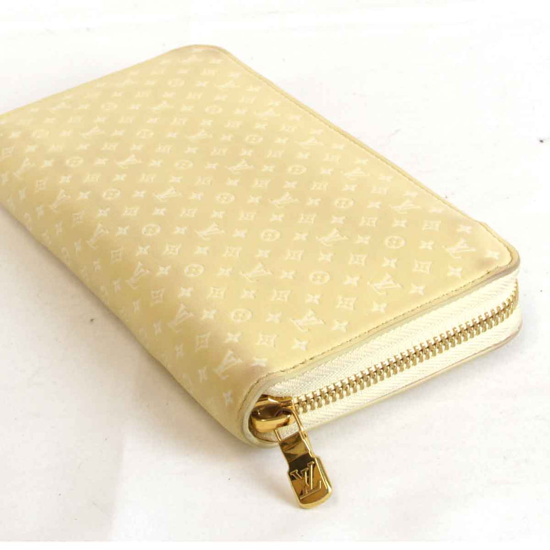 『USED』 
LOUIS VUITTON ルイ・ヴィトン 
 ナノモノグラム ジッピーウォレット M82229 長財布 
レザー イエロー