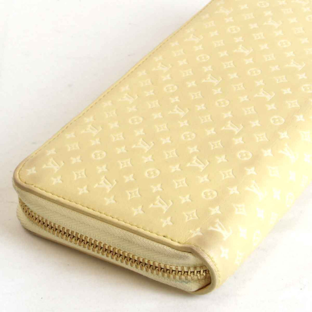 『USED』 
LOUIS VUITTON ルイ・ヴィトン 
 ナノモノグラム ジッピーウォレット M82229 長財布 
レザー イエロー