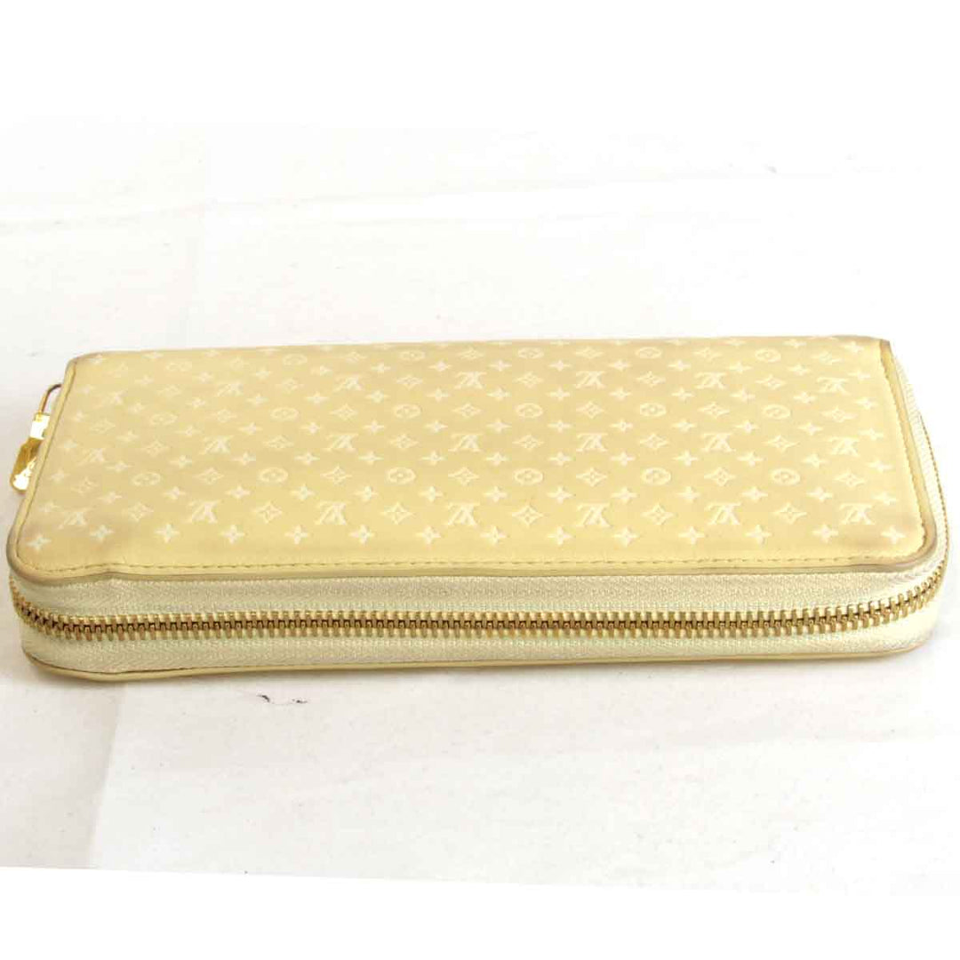 『USED』 
LOUIS VUITTON ルイ・ヴィトン 
 ナノモノグラム ジッピーウォレット M82229 長財布 
レザー イエロー