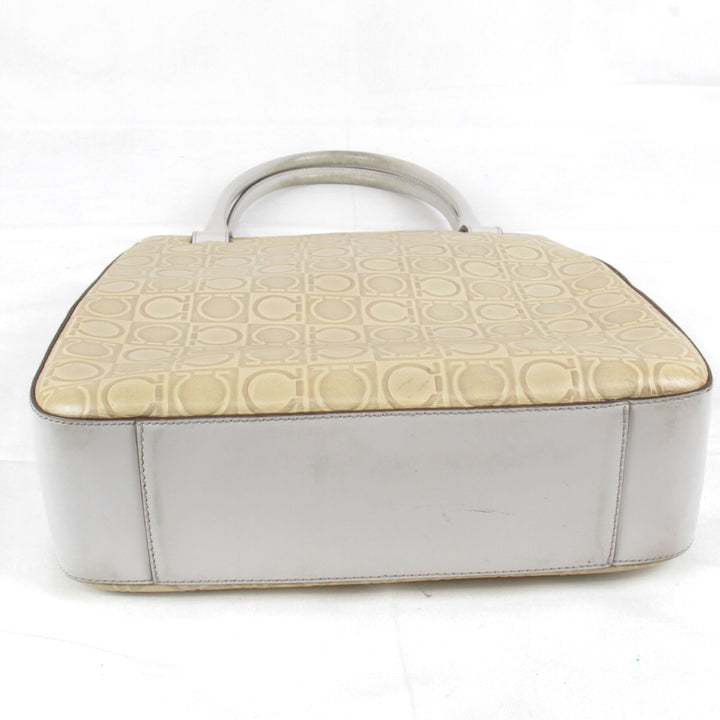 『USED』 
Salvatore Ferragamo フェラガモ 
 ガンチーニ AU-21-1237 トートバッグ 
レザー ベージュ×ホワイト