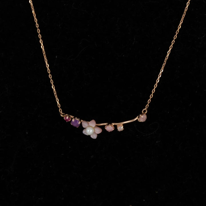 美品『USED』 K10 
 PePe フラワー ネックレス
 0.9g