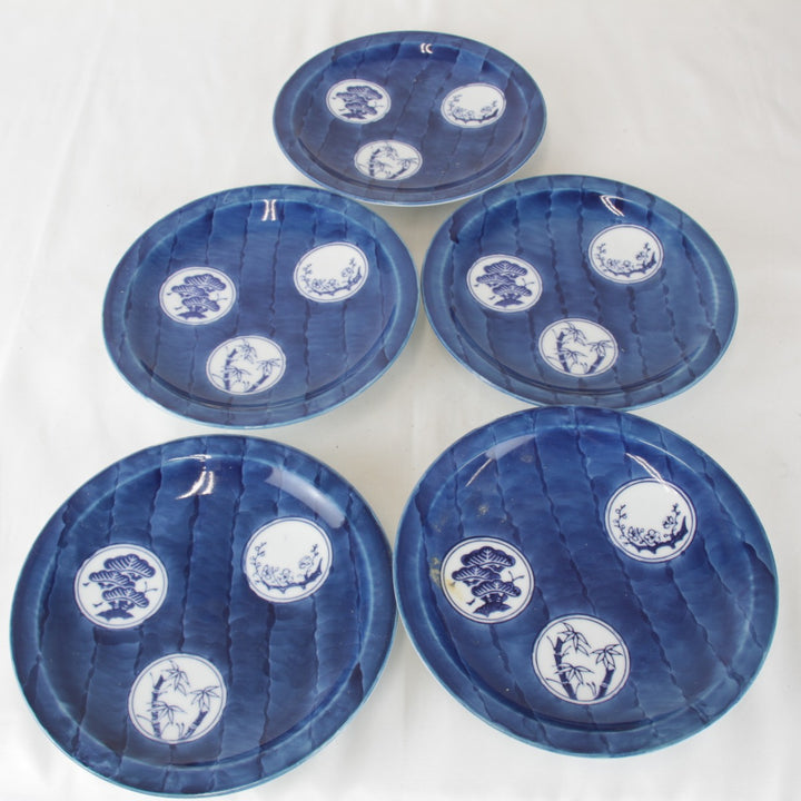 『USED』 
 
 有田焼 食器揃 化粧箱入 松竹梅柄 碗3種 皿4種 食器 
磁器 ブルー
