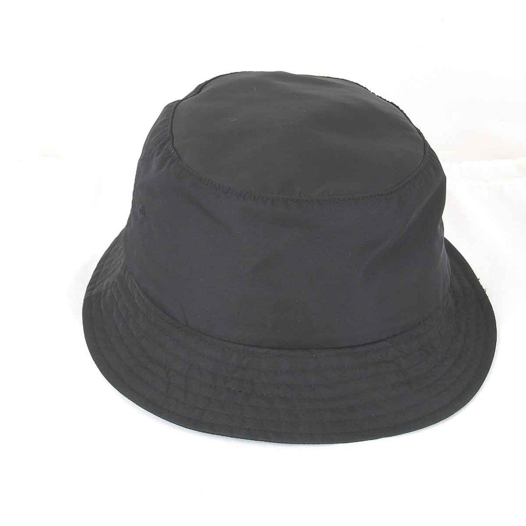 美品『USED』 
BURBERRY バーバリー 
 supreme バケットハット M/L ハット 
ナイロン調 ブラック