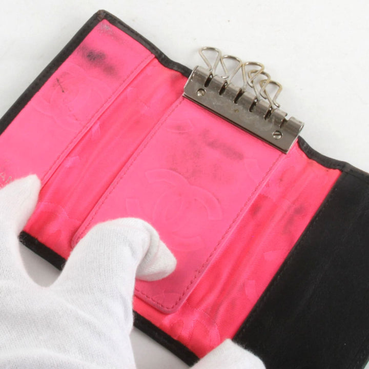 『USED』 
CHANEL シャネル 
 カンボンライン キーケース 
レザー ブラック×ホワイト