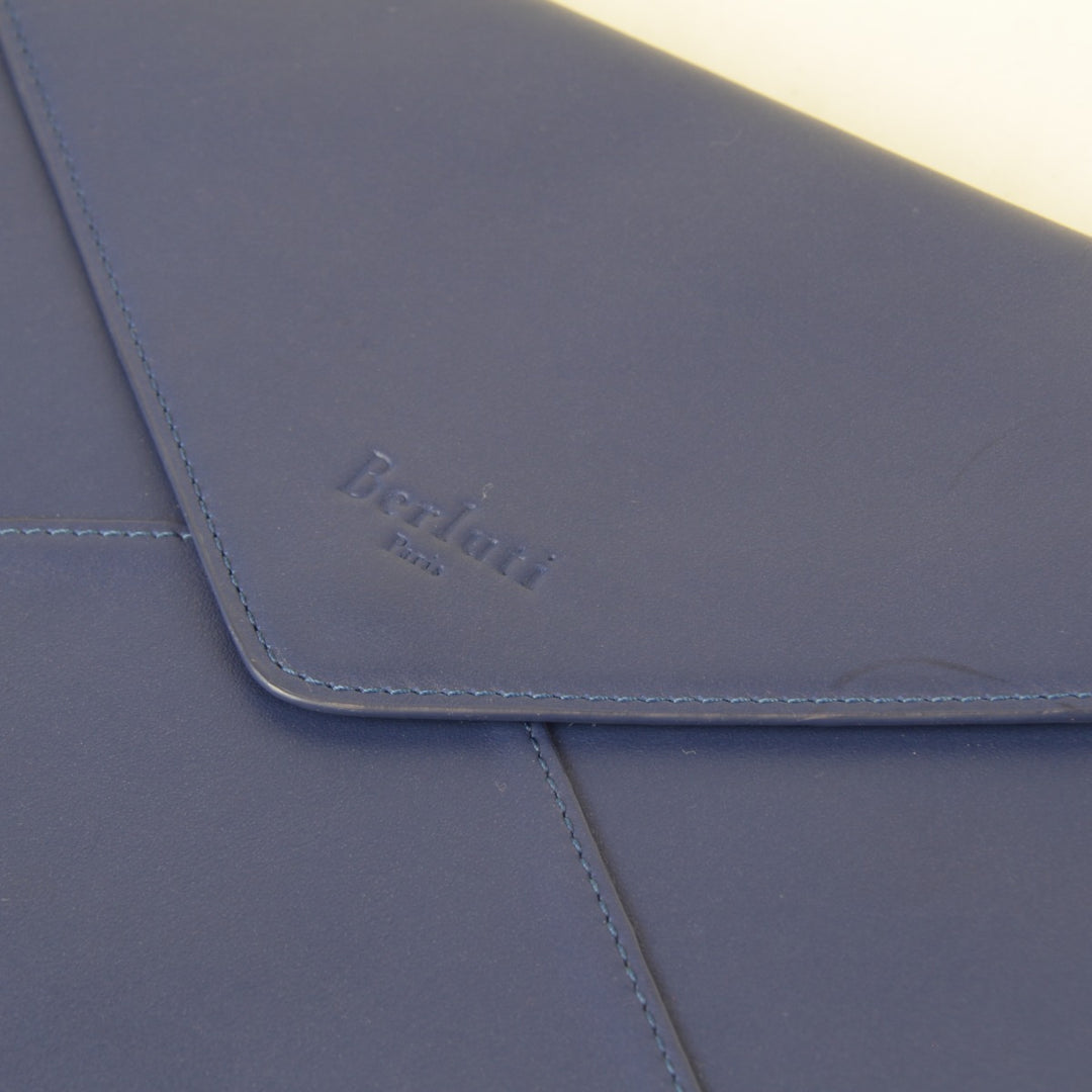 【価格改定】『USED』 
Berluti ベルルッティ 
 クラッチバッグ 
レザー ブルー