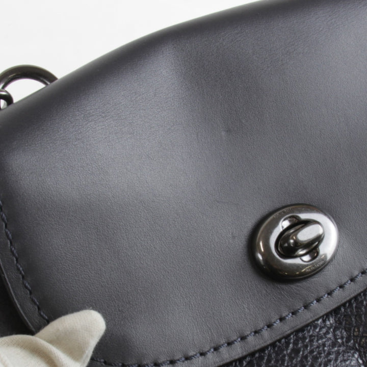 美品『USED』 
COACH コーチ 
 F22349 チェーン ショルダーバッグ 
レザー/スウェード ネイビー