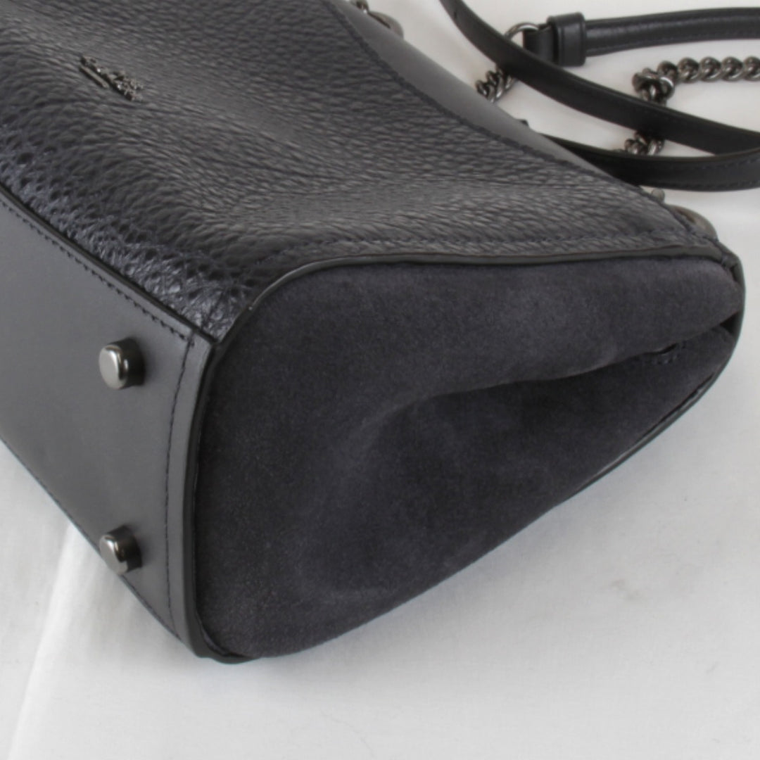 美品『USED』 
COACH コーチ 
 F22349 チェーン ショルダーバッグ 
レザー/スウェード ネイビー