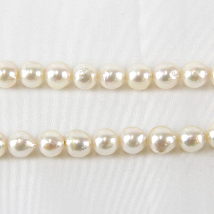 美品『USED』 パール 
 8mm ネックレス