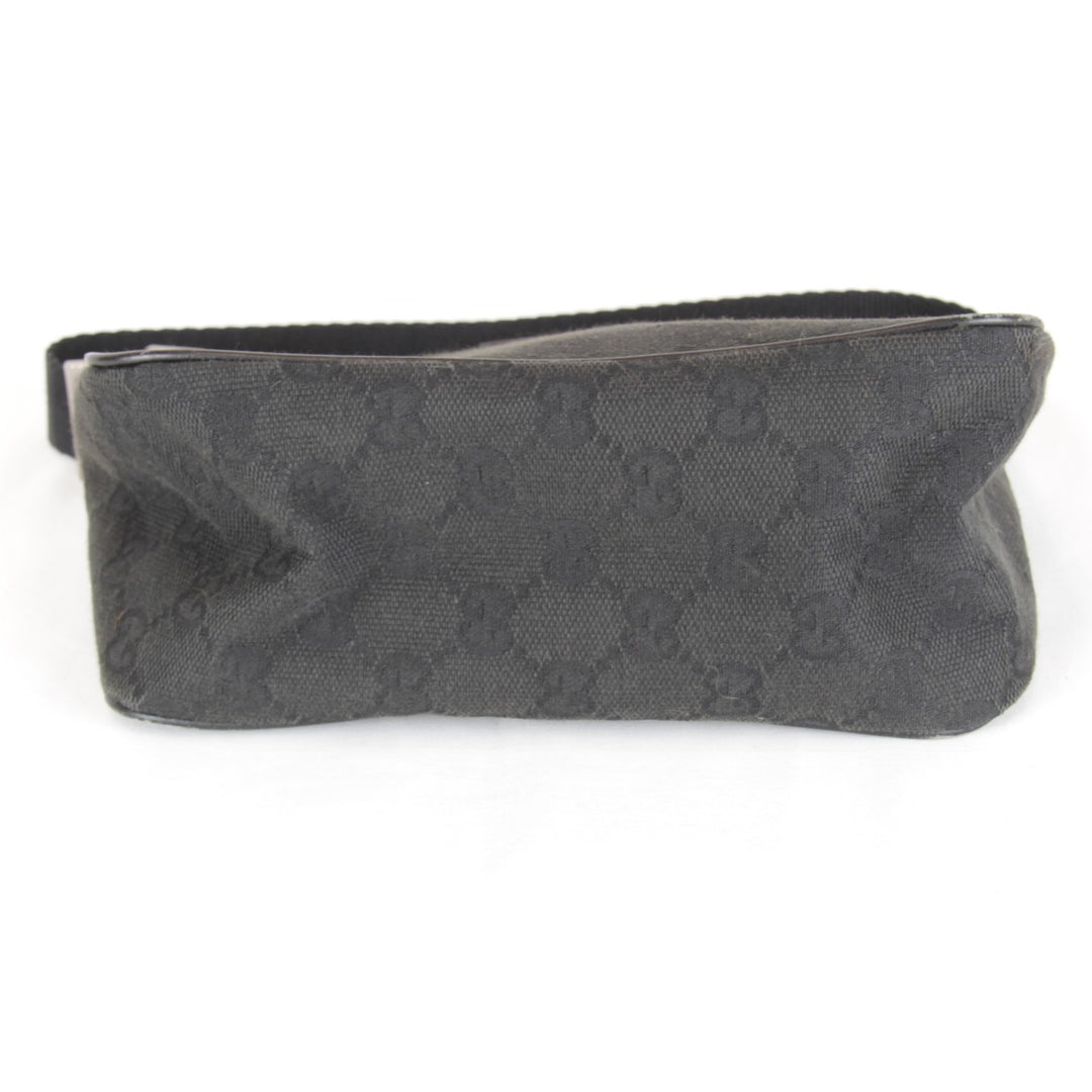 【価格改定】『USED』 
GUCCI グッチ 
 ポーチ 106644 002404 ハンドバッグ 
GGキャンバス ブラック