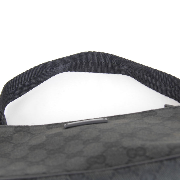 【価格改定】『USED』 
GUCCI グッチ 
 ポーチ 106644 002404 ハンドバッグ 
GGキャンバス ブラック