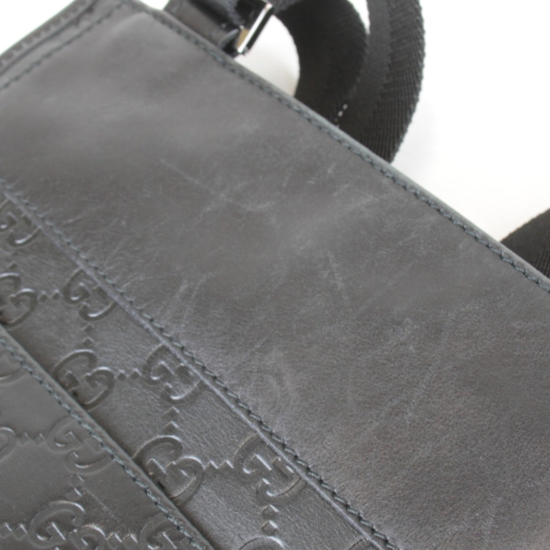 『USED』 
GUCCI グッチ 
 27639・200047 ショルダーバッグ 
シマレザー ブラック