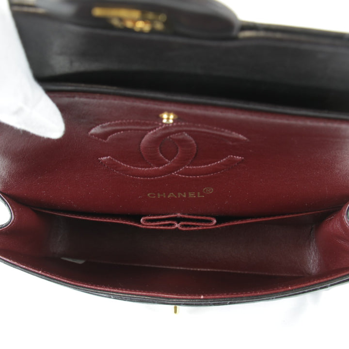 『USED』 
CHANEL シャネル 
 ダブルフラップ マトラッセ チェーンショルダー シール付 箱・袋有 ショルダーバッグ 
ラムスキン ブラック