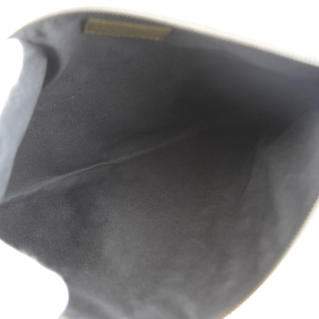 良品『USED』 
BOTTEGAVENETA ボッテガヴェネタ 
 クラッチバッグ 
レザー カーキ