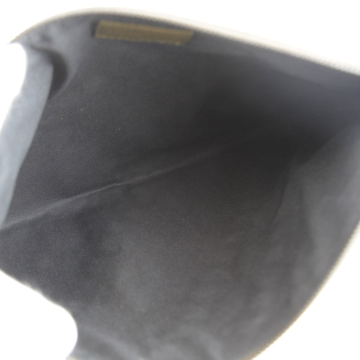 良品『USED』 
BOTTEGAVENETA ボッテガヴェネタ 
 クラッチバッグ 
レザー カーキ