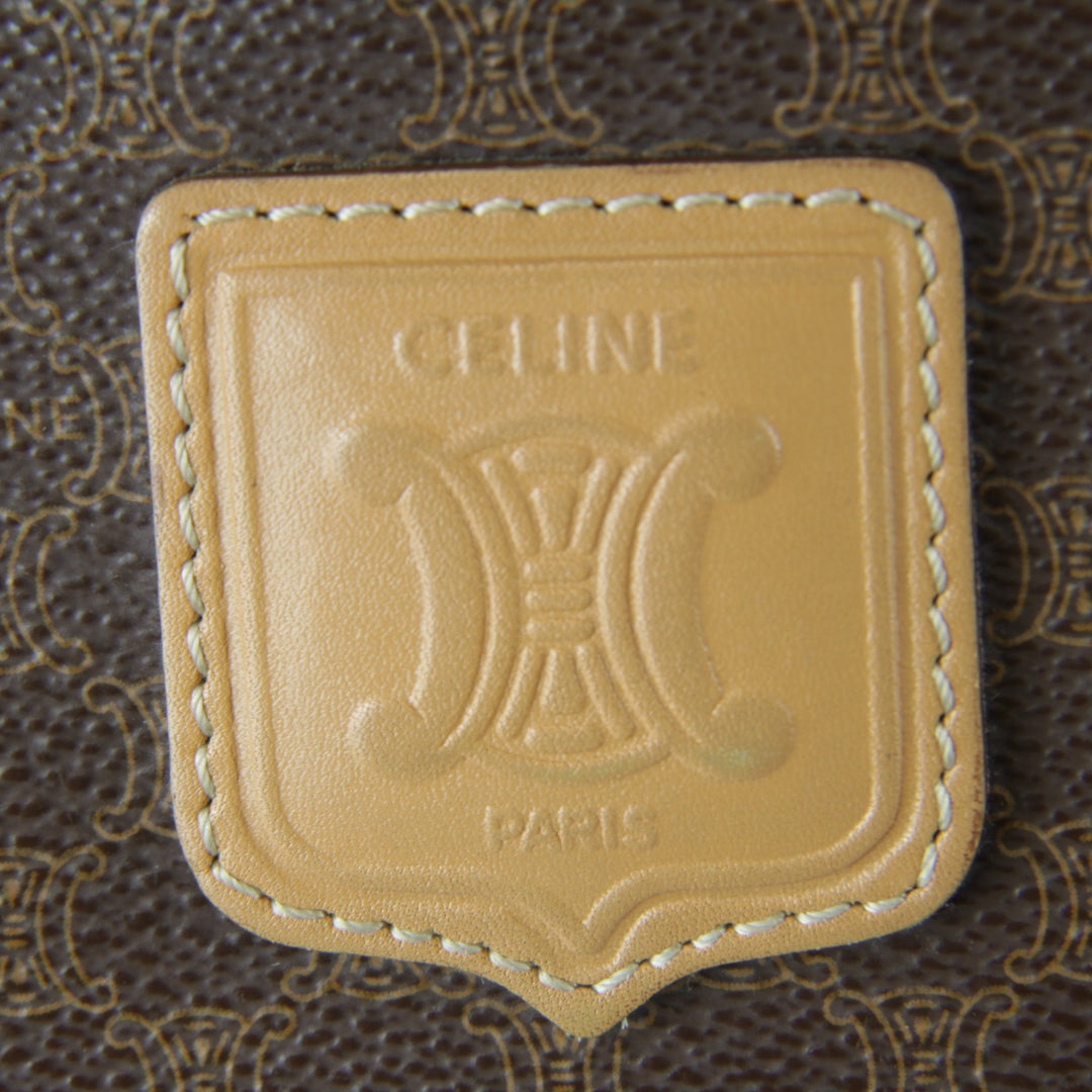【価格改定】『USED』 
CELINE セリーヌ 
 マカダム ショルダーバッグ 
PVC/レザー ブラウン