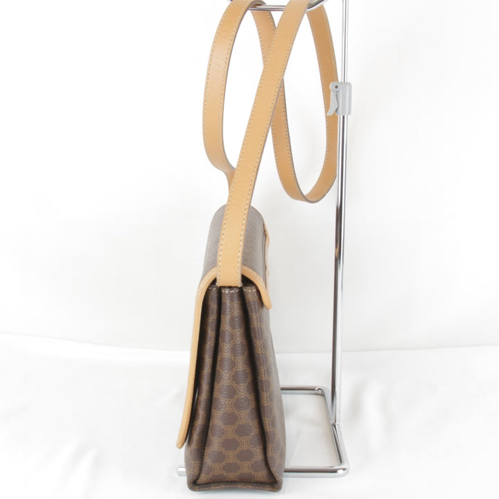 【価格改定】『USED』 
CELINE セリーヌ 
 マカダム ショルダーバッグ 
PVC/レザー ブラウン