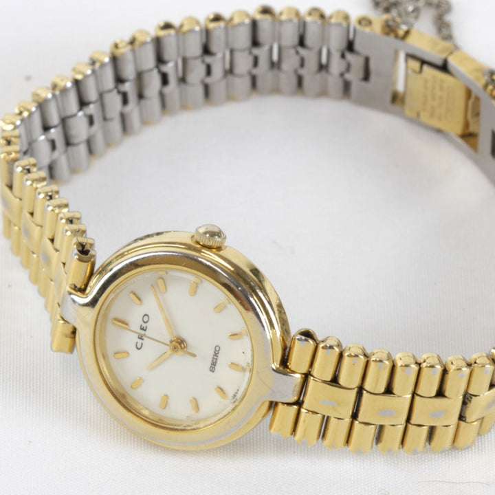 ジャンク『USED』 
SEIKO CREO 1F21-0A40 クオーツ ステンレススチール 
腕時計
 クォーツ レディース