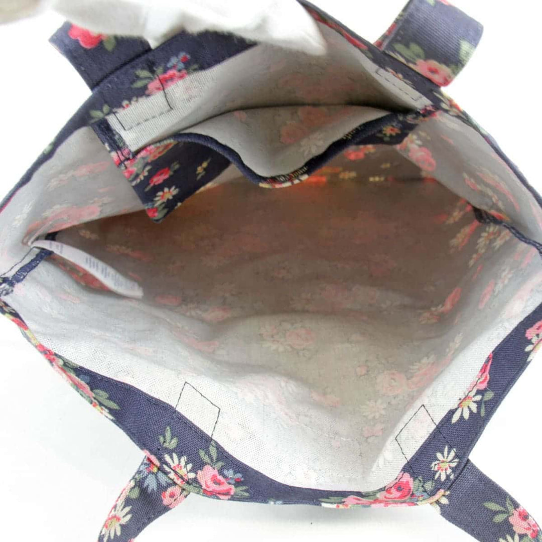 美品『USED』 
Cath Kidston キャスキッドソン 
 花柄 トートバッグ 
キャンバス ネイビー