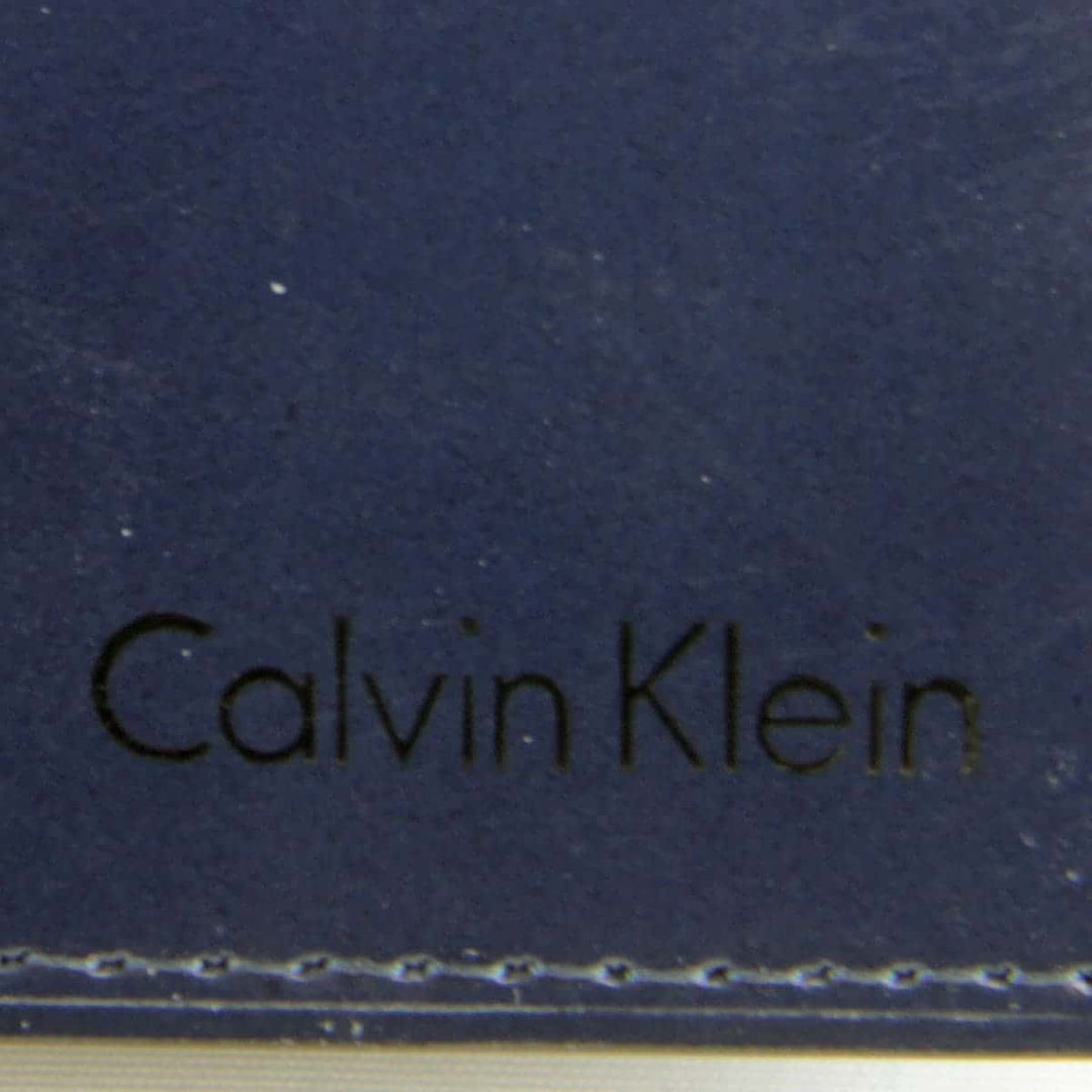 『USED』 
Calvin klein カルバンクライン 
 コインケース 
レザー ネイビー