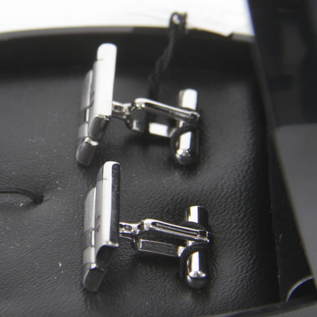 美品『USED』 
renoma レノマ 
 カフス・タイピンセット カフス 
真鍮 シルバーカラー