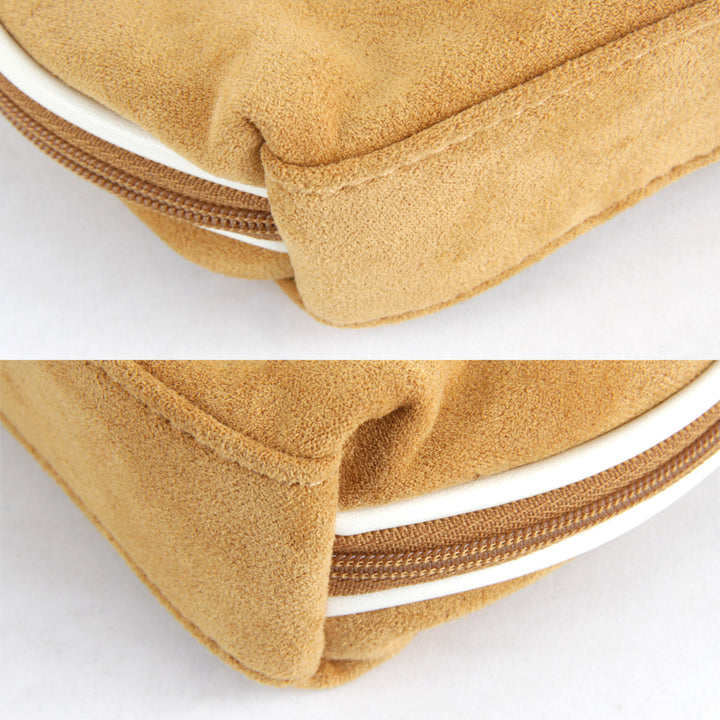 美品『USED』 
MARY QUANT マリークヮント 
 ポーチ 
スウェード キャメル