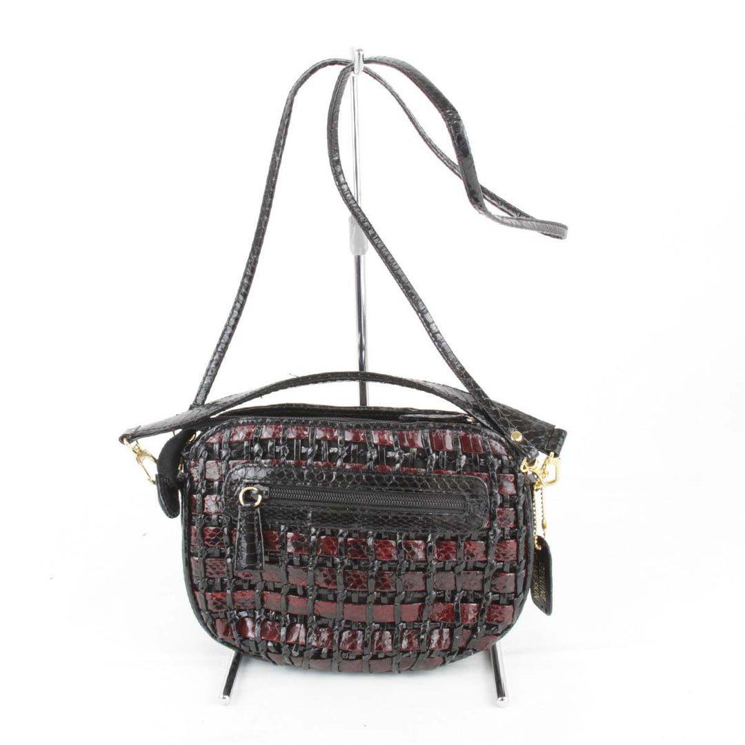 良品『USED』 
 
 ショルダーバッグ 
 ブラック