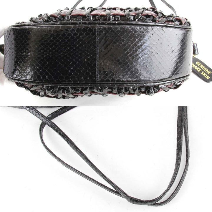 良品『USED』 
 
 ショルダーバッグ 
 ブラック