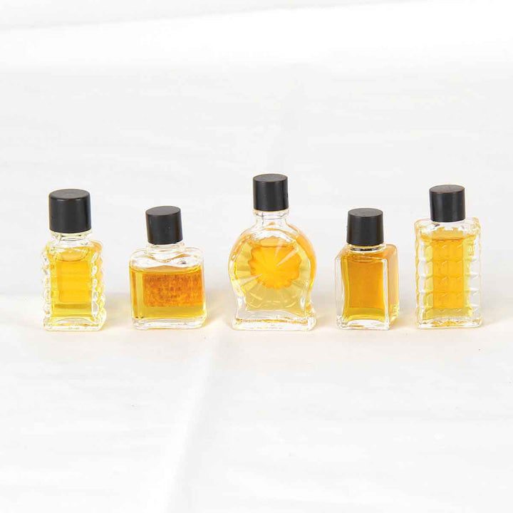 美品『USED』 
 
 ミニボトルセット 香水 
 ゴールド