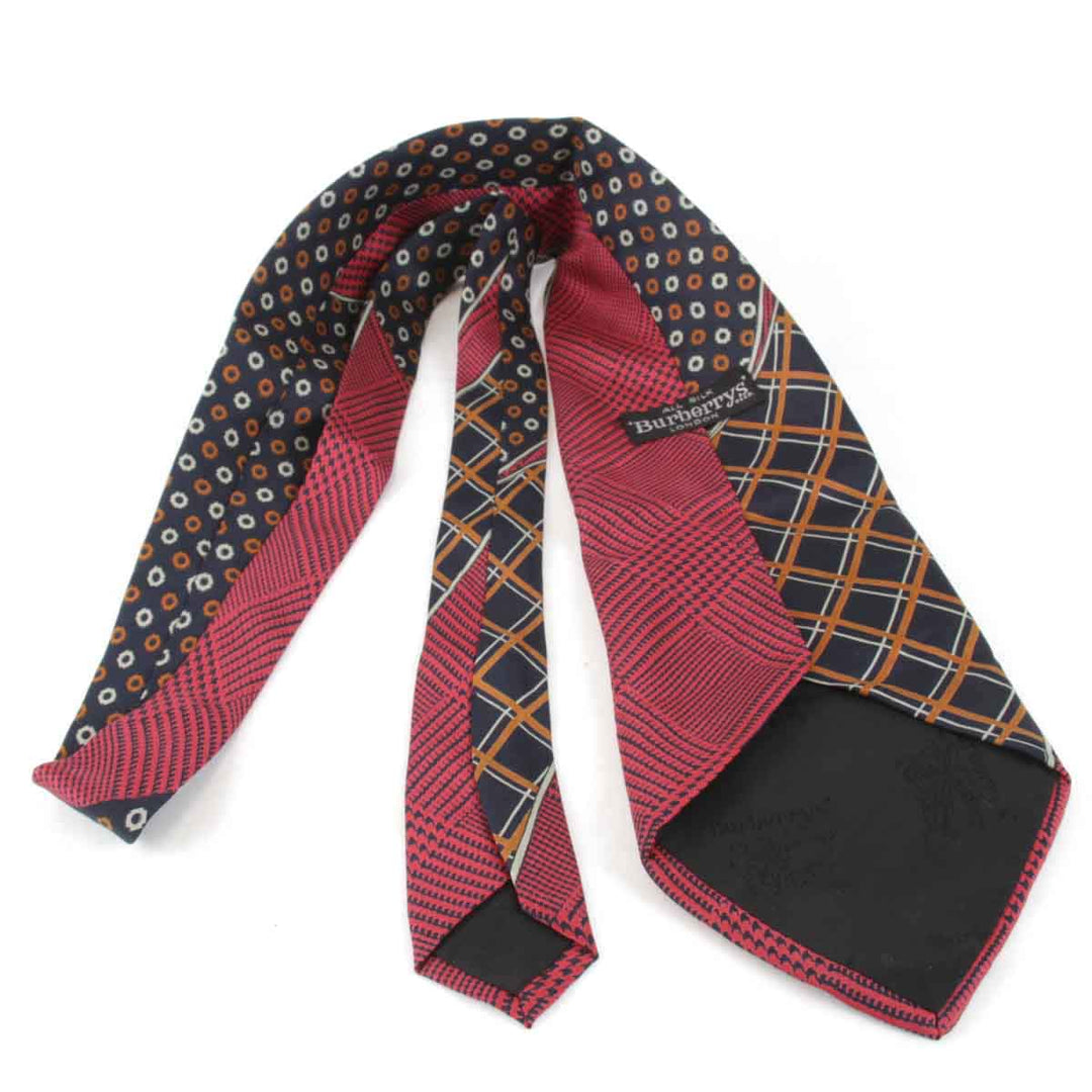 美品『USED』 
BURBERRY バーバリー 
 ネクタイ 
シルク レッド×ネイビー