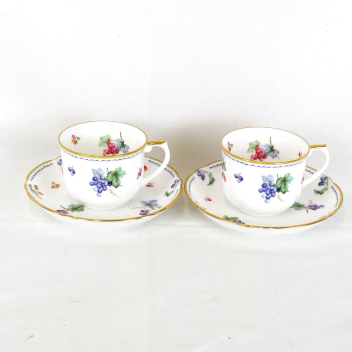 美品『USED』 
 
 SANGO MAGNA カップ&ソーサー 2客セット 果物 フルーツ 花 食器