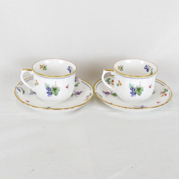 美品『USED』 
 
 SANGO MAGNA カップ&ソーサー 2客セット 果物 フルーツ 花 食器
