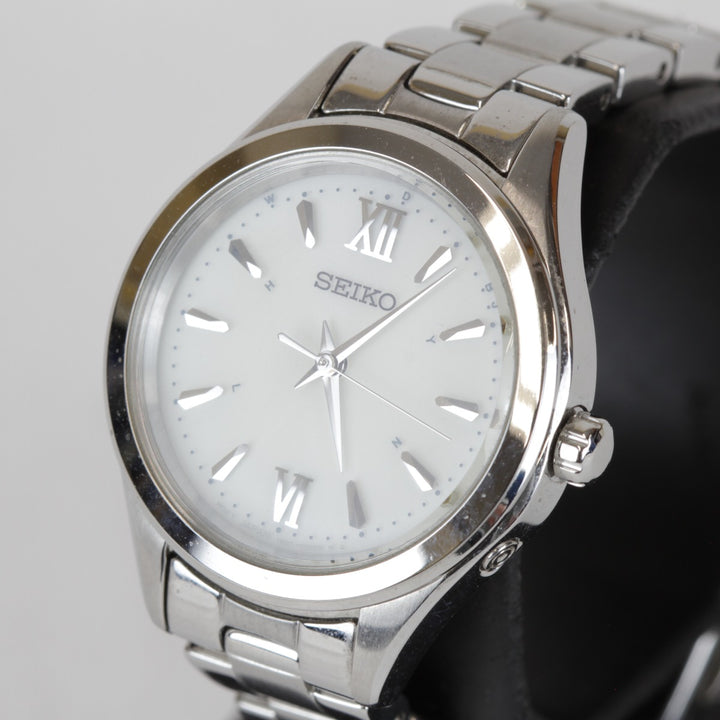 良品『USED』 
SEIKO 
腕時計
 ソーラー電波時計 レディース