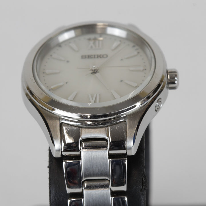良品『USED』 
SEIKO 
腕時計
 ソーラー電波時計 レディース