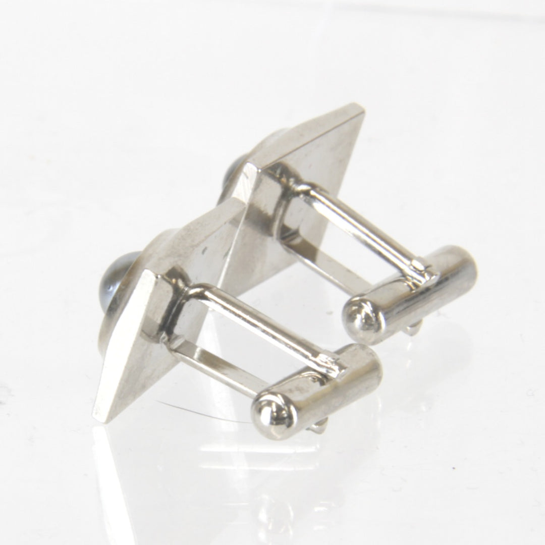 『USED』 
BURBERRY バーバリー 
 タイピン カフス タイタックセット タイピン 
メタル/パール シルバー