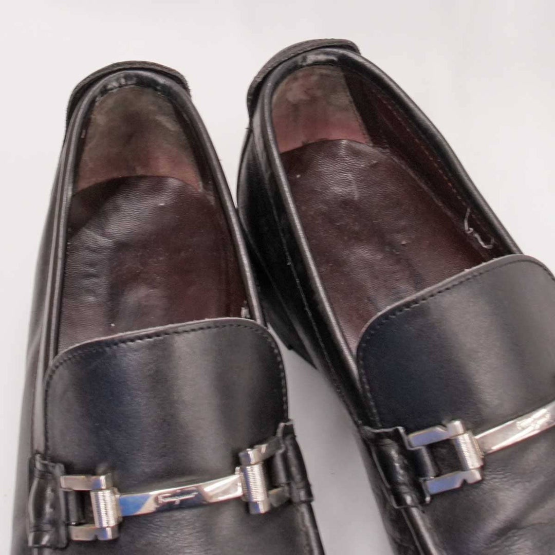 『USED』 
Salvatore Ferragamo フェラガモ 
 PASQUALE ローファー 
レザー ブラック メタルビット ビジネスシューズ