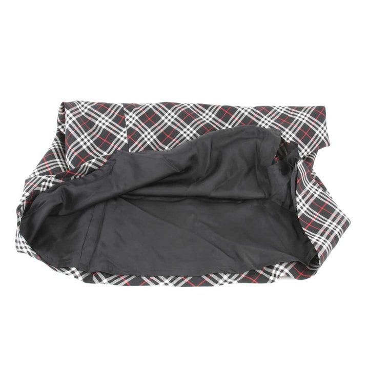 『USED』 
BURBERRY バーバリー 
 スカート 
ウール ブラック