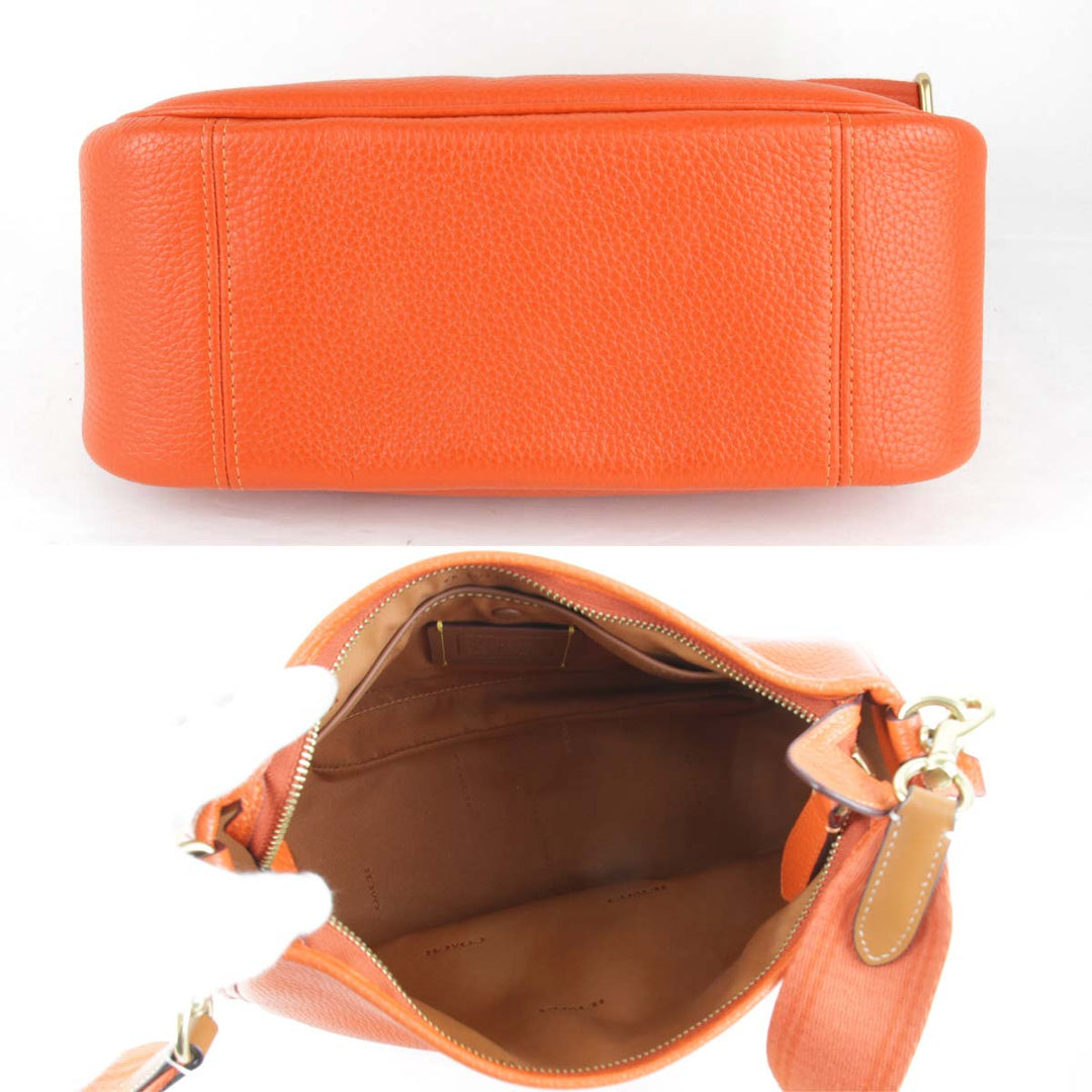 美品『USED』 
COACH コーチ 
 CC437 ショルダーバッグ 
レザー オレンジ